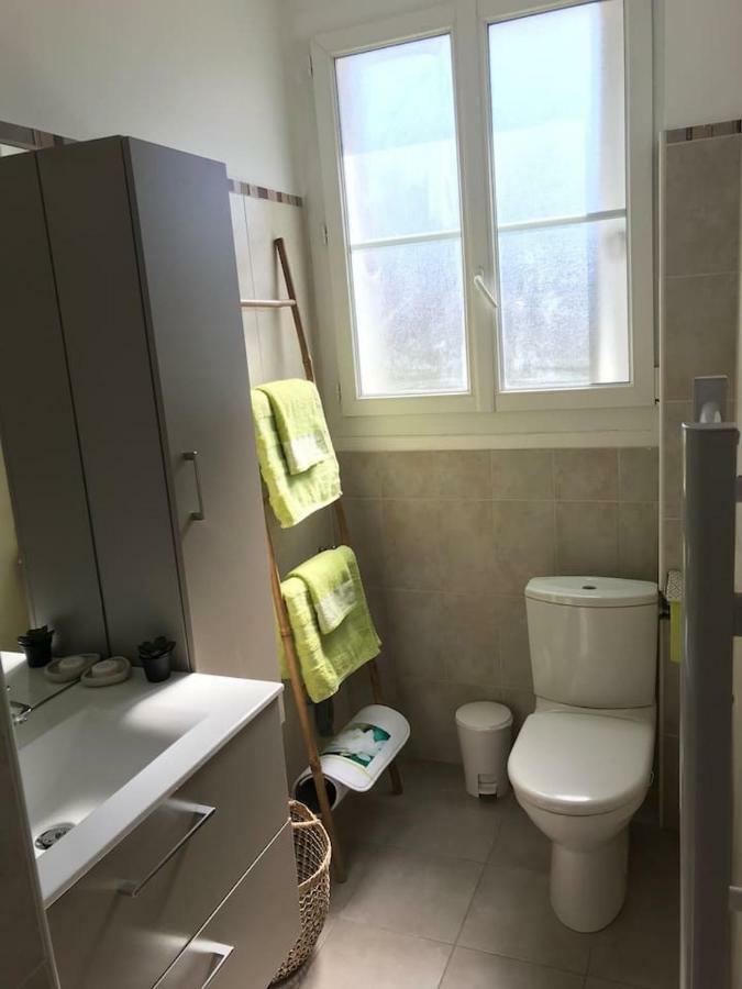 Appartement De Charme En Plein Coeur Du Centre Ville De Compiègne Exterior foto